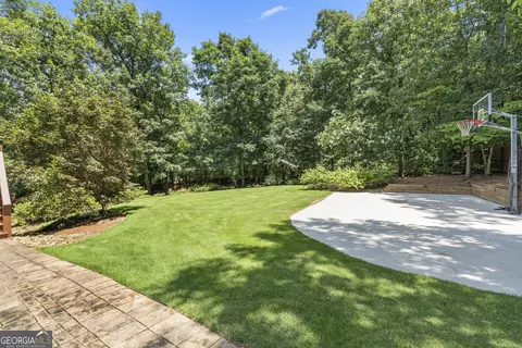 Exterior - 1041 Spring Lake Dr, Bishop, GA 30621 photo 11 of 16