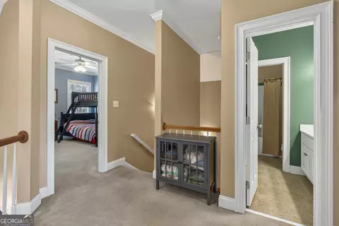 Entry Way - 1041 Spring Lake Dr, Bishop, GA 30621 photo 4 of 6
