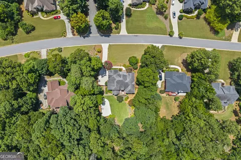 View/Area - 1041 Spring Lake Dr, Bishop, GA 30621 photo 4 of 8