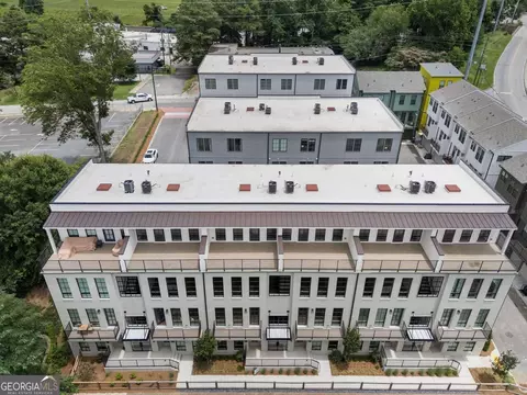 990 Bibbs Cir #34, Atlanta, GA 30318