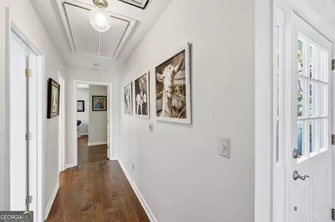 Entry Way - 3623 N River Rd, Gainesville, GA 30506 photo 4 of 4
