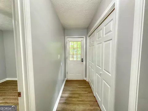 Entry Way - 100 Teaver Ct, Lagrange, GA 30240 photo 1 of 1