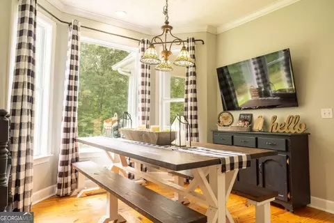 Dining - 978 Stark Rd, Jackson, GA 30233 photo 3 of 3
