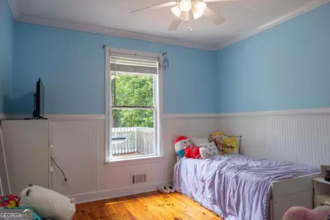 Bedroom - 978 Stark Rd, Jackson, GA 30233 photo 9 of 12