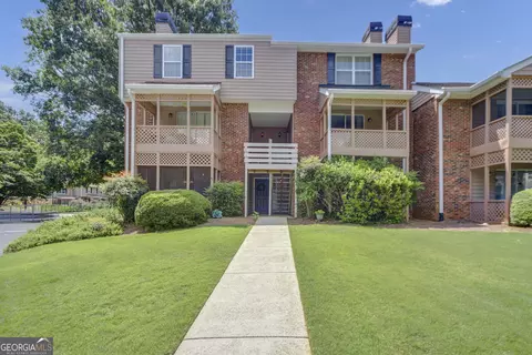 330 Quail Run, Roswell, GA 30076