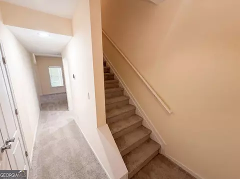 Entry Way - 3612 Brookefall Ct, Suwanee, GA 30024 photo 7 of 8