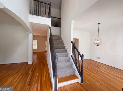 Entry Way - 3612 Brookefall Ct, Suwanee, GA 30024 photo 3 of 8