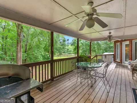 Exterior - 150 Knights Cir, Covington, GA 30016 photo 2 of 7