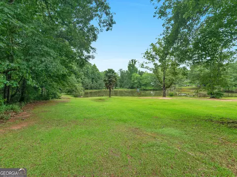 Exterior - 150 Knights Cir, Covington, GA 30016 photo 6 of 7