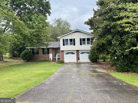 478 First St, Lawrenceville, GA 30046