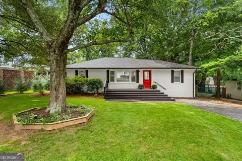 1546 Cloverdale Dr SE, Marietta, GA 30067