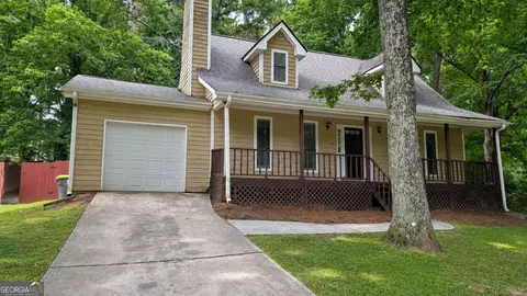 8272 Blackfoot Trl, Jonesboro, GA 30236