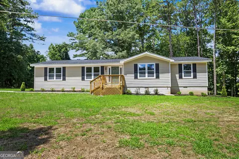126 Lucinda Ln, Fayetteville, GA 30214