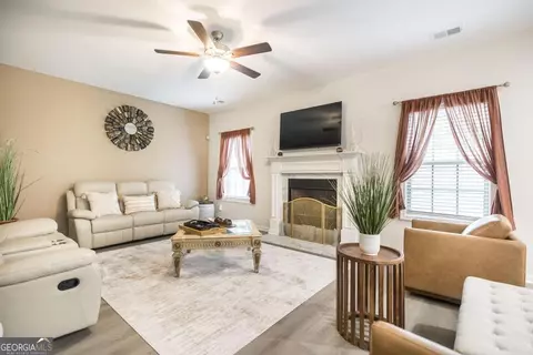Living - 4580 Capulet Ct, Forsyth, GA 31029 photo 1 of 1