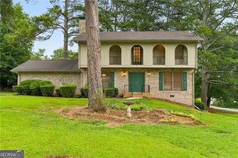4143 Wellington Hills Dr, Snellville, GA 30039