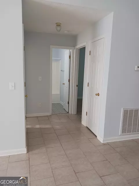 Entry Way - 6220 Harvard Ct, Morrow, GA 30260 photo 1 of 1
