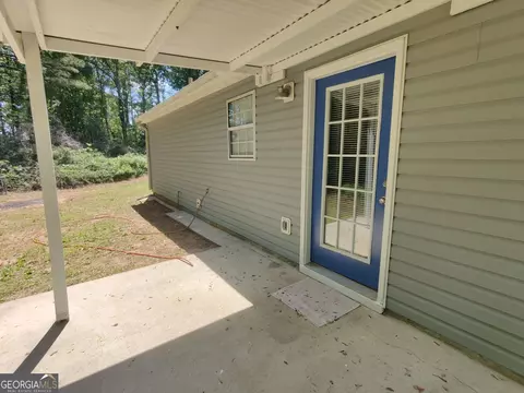 Exterior - 6220 Harvard Ct, Morrow, GA 30260 photo 5 of 5