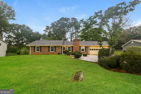 3413 Creekwood Dr SE, Conyers, GA 30094