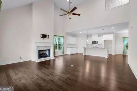 Living - 338 Lana Ln, Lagrange, GA 30241 photo 1 of 5