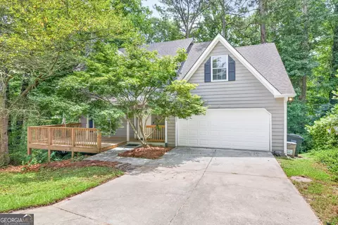 4791 Cedar Dr, Loganville, GA 30052