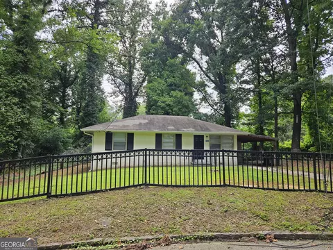 3069 Mckenzie Rd, East Point, GA 30344