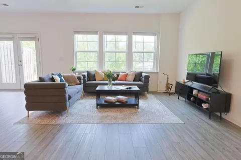 Living - 532 Sausalito Walk, Suwanee, GA 30024 photo 1 of 2