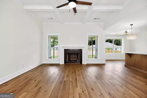 Living - 208 Hampton Chase, Perry, GA 31069 photo 2 of 5