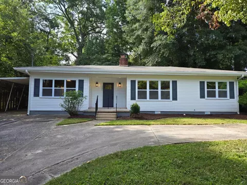 131 Mountain View Dr, Gainesville, GA 30501 photo 2
