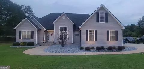 420 Colvin Dr, Locust Grove, GA 30248