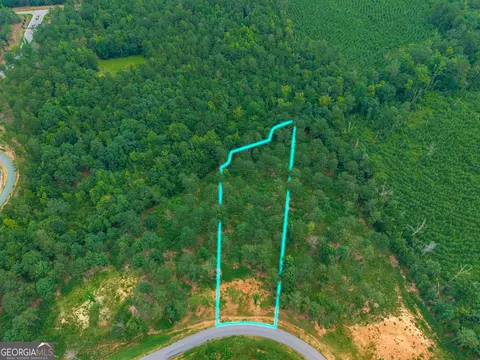 143 Falls Ln #84, Milledgeville, GA 31061