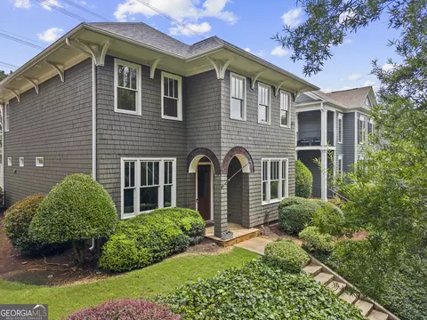 1458 Hedgewood Ln NW, Kennesaw, GA 30152