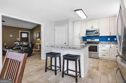 Kitchen - 274 Stringer Rd, Rockmart, GA 30153 photo 2 of 8