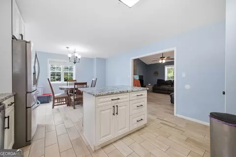 Kitchen - 274 Stringer Rd, Rockmart, GA 30153 photo 1 of 8