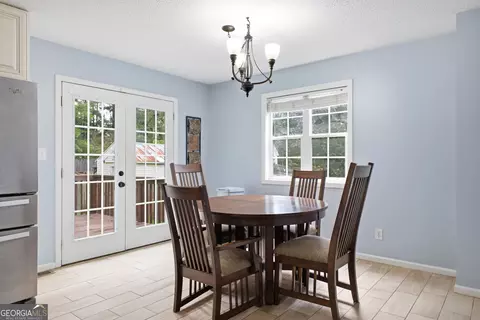 Dining - 274 Stringer Rd, Rockmart, GA 30153 photo 3 of 3