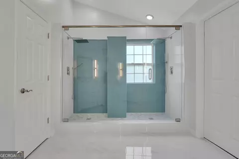 Bath - 923 Van Briggle Path NE, Sugar Hill, GA 30518 photo 4 of 8