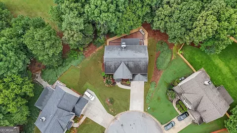 View/Area - 923 Van Briggle Path NE, Sugar Hill, GA 30518 photo 2 of 6