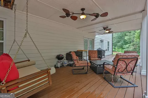 Exterior - 923 Van Briggle Path NE, Sugar Hill, GA 30518 photo 5 of 9