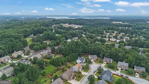View/Area - 923 Van Briggle Path NE, Sugar Hill, GA 30518 photo 5 of 6