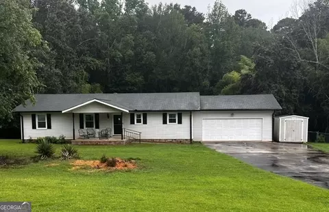 110 Drennan Dr, Fayetteville, GA 30215