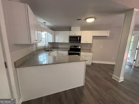 Kitchen - 2344 Barton Chapel Rd, Augusta, GA 30906 photo 1 of 2