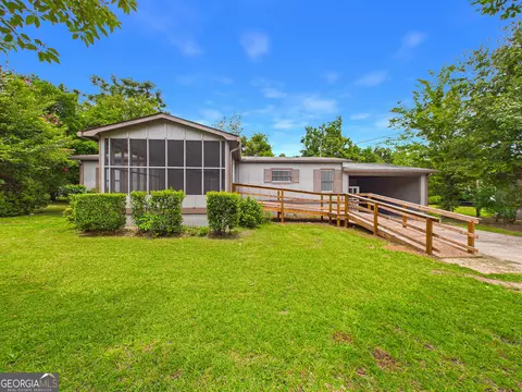 103 New Castle Dr, Warner Robins, GA 31093
