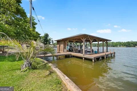 Exterior - 276 Roberts Point Rd, Jackson, GA 30233 photo 8 of 12
