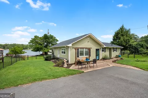 Exterior - 276 Roberts Point Rd, Jackson, GA 30233 photo 2 of 12