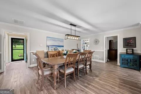 Dining - 276 Roberts Point Rd, Jackson, GA 30233 photo 5 of 5