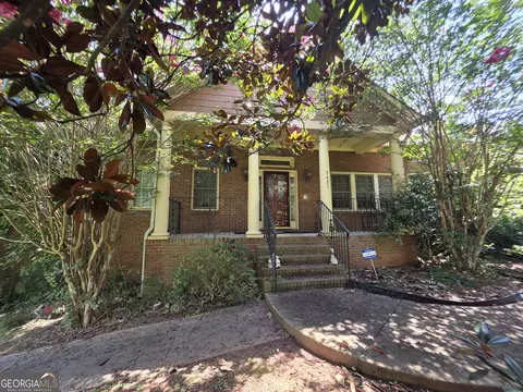 3421 Rainbow Dr, Decatur, GA 30034