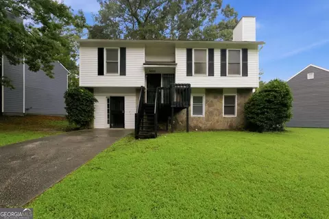 5455 Fox Haven Trl, Stone Mountain, GA 30088