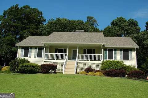 400 Lambeth Dr, Hiram, GA 30141