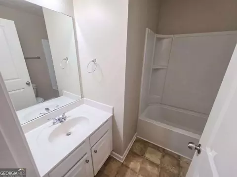 Bath - 3280 Franklin St, Austell, GA 30106 photo 1 of 6