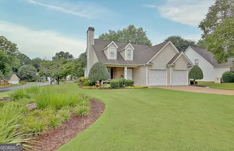165 Pecan Cres, Newnan, GA 30265