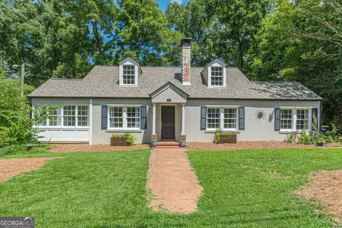 17 Northside Dr, Newnan, GA 30263